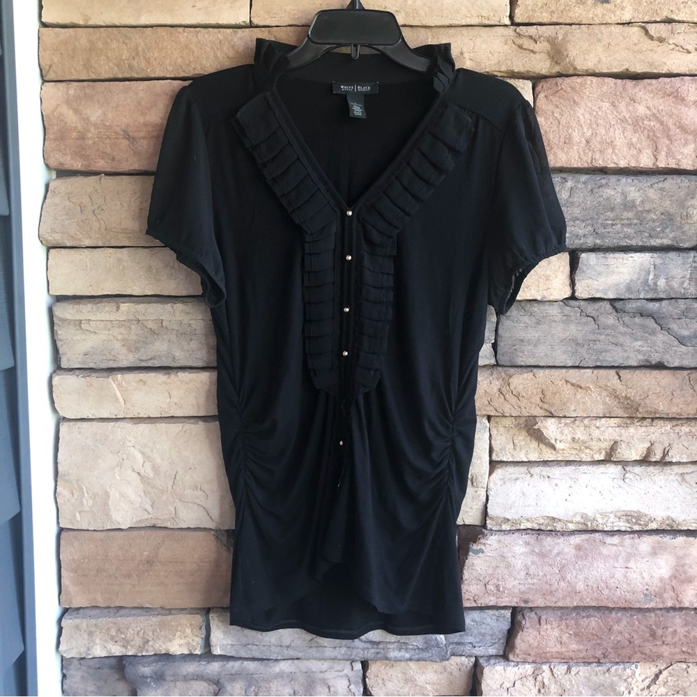 White House Black Market short sleeve v-neck stretch blouse top Like New Large